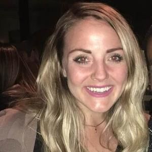 Meet your Posher, Holly